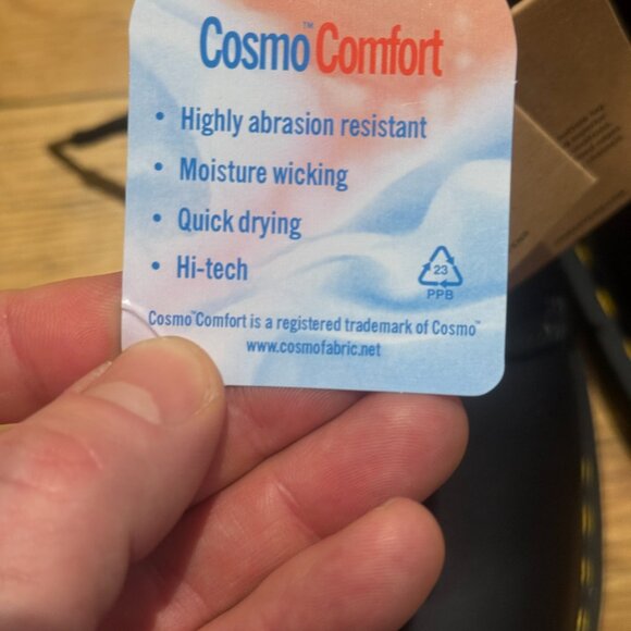 Dr. Martens 1460 slip resistant boots - men's size 9 - New with tags/never worn - Picture 5 of 8